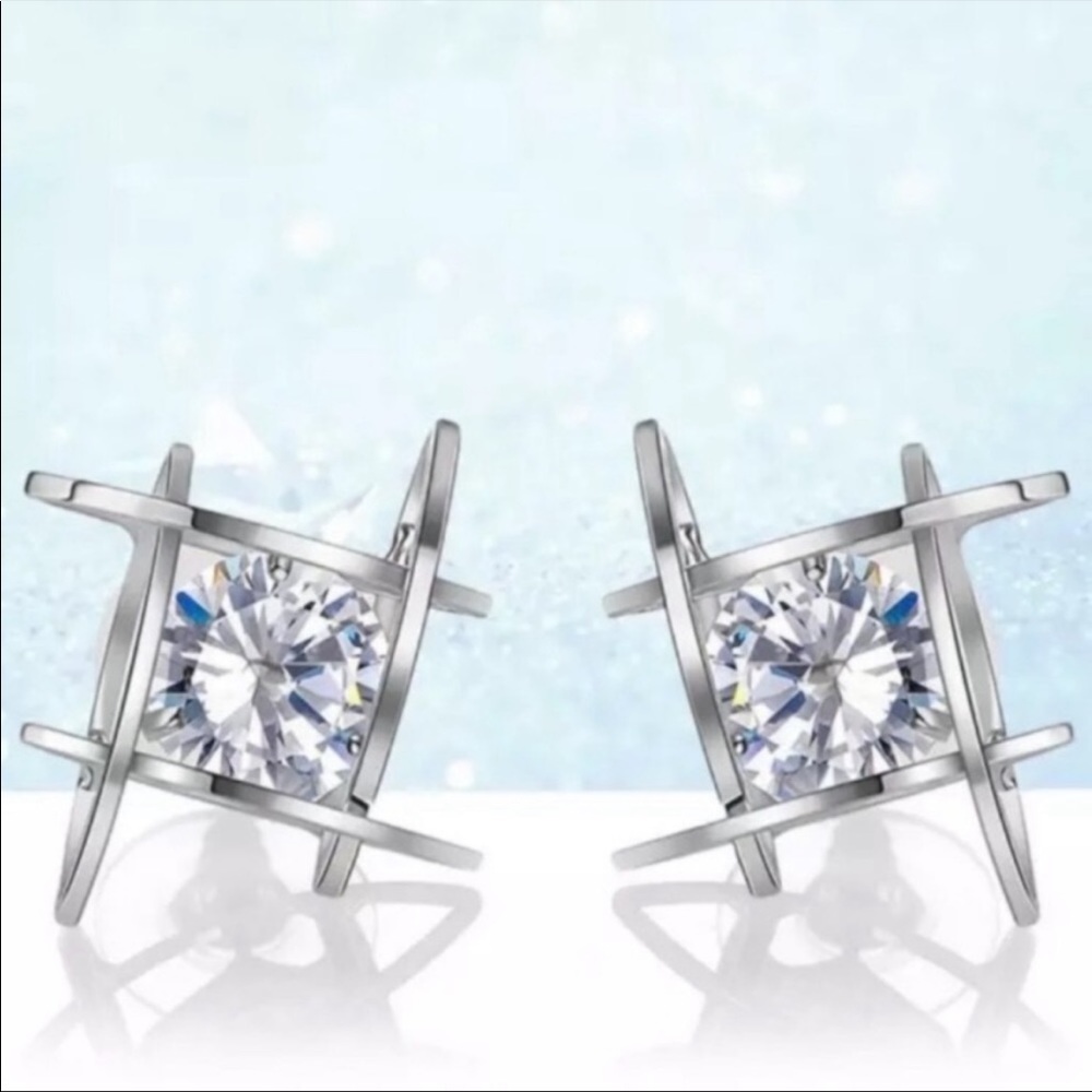 NEW SILVER 3D CAGE DIAMOND STUD EARRINGS - Picture 2 of 7